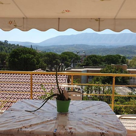 Sara Guesthouse Berat Ngoại thất bức ảnh