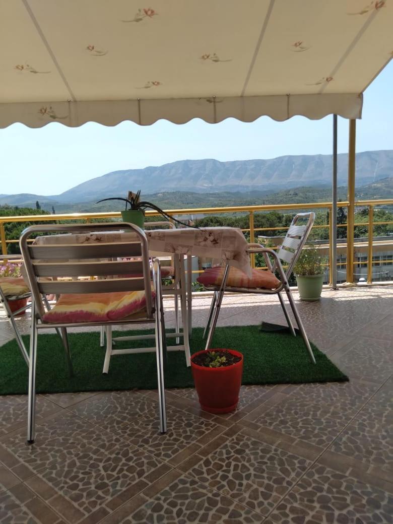 Sara Guesthouse Berat Ngoại thất bức ảnh