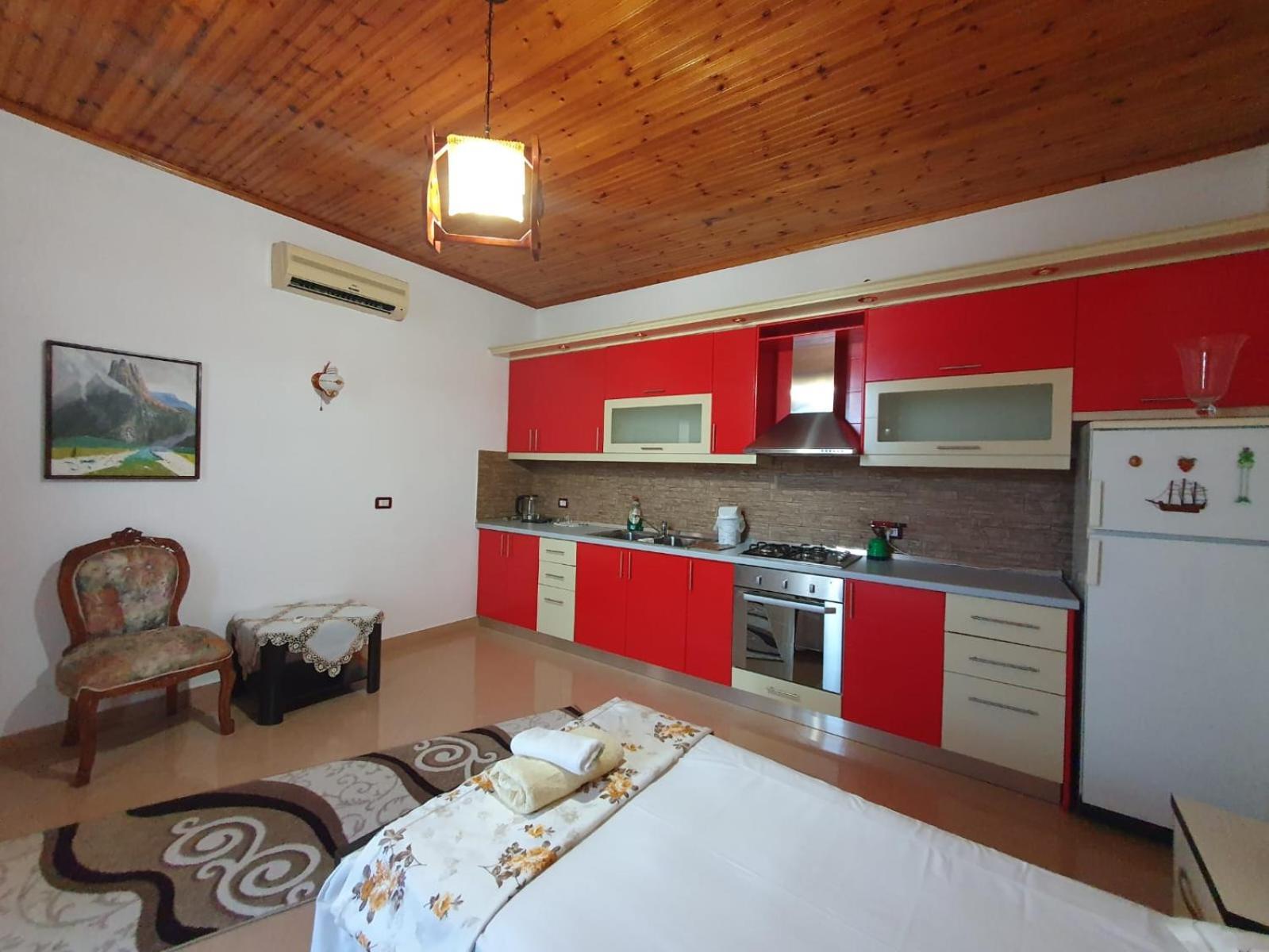Sara Guesthouse Berat Ngoại thất bức ảnh